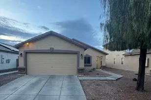 22626 W Yavapai St, Buckeye, AZ 85326 - Photo 2