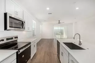 17824 W Vogel Ave, Waddell, AZ 85355 - Photo 12