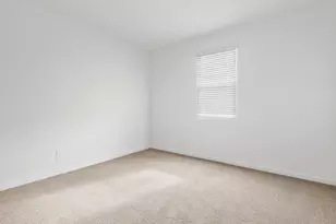 32853 N Vineyard Ave, San Tan Valley, AZ 85143 - Photo 4