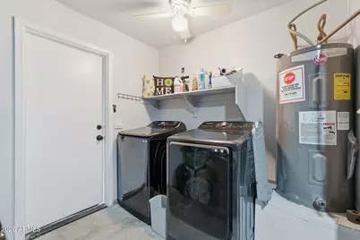 11404 W Carousel Drive, Arizona City, AZ 85123 - Photo 26