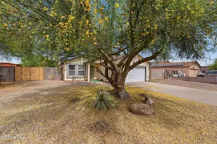 11404 W Carousel Dr, Arizona City, AZ 85123 - Photo 2