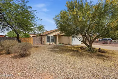 11404 W Carousel Drive, Arizona City, AZ 85123 - Photo 4