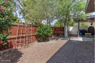 117 W 10th Street, Tempe, AZ 85281 - Photo 48