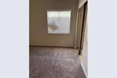 979 E Brentrup Drive, Tempe, AZ 85283 - Photo 10