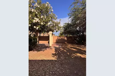 979 E Brentrup Drive, Tempe, AZ 85283 - Photo 14
