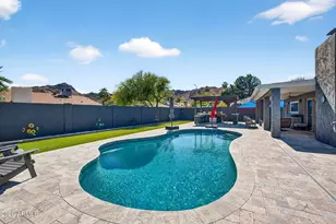 2249 E Mercer Ln, Phoenix, AZ 85028 - Photo 42