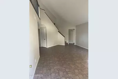 8883 N 48th Drive, Glendale, AZ 85302 - Photo 2