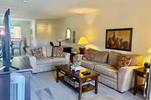 12212 N Paradise Vlg Pkwy S, Phoenix, AZ 85032 - Photo 4