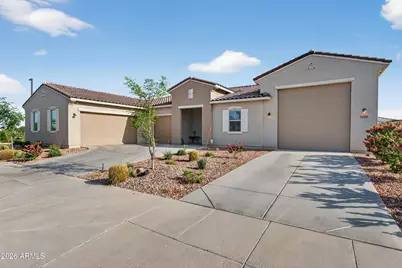 18209 W Colter Street, Litchfield Park, AZ 85340 - Photo 2
