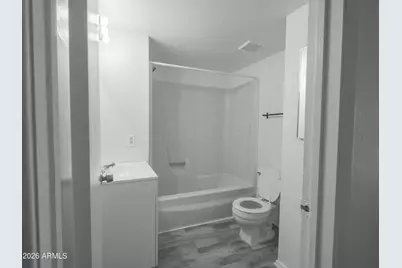 2690 N 43rd Avenue #D, Phoenix, AZ 85009 - Photo 16