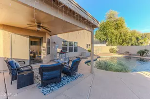 10617 W Daley Ln, Peoria, AZ 85383 - Photo 38