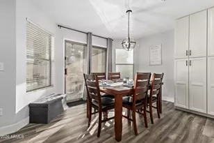 10617 W Daley Ln, Peoria, AZ 85383 - Photo 16