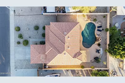 10617 W Daley Lane, Peoria, AZ 85383 - Photo 42