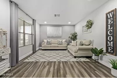 10617 W Daley Lane, Peoria, AZ 85383 - Photo 8