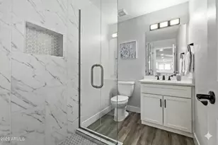 10617 W Daley Ln, Peoria, AZ 85383 - Photo 20