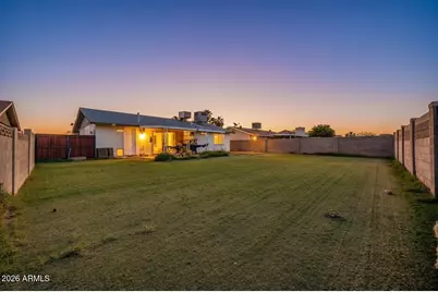 8933 W Roma Avenue, Phoenix, AZ 85037 - Photo 2
