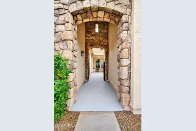 5182 S Emerald Place, Chandler, AZ 85249 - Photo 6