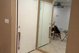 5525 E Thomas Rd, Phoenix, AZ 85018 - Photo 8