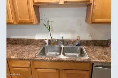 5525 E Thomas Road #A2, Phoenix, AZ 85018 - Photo 2