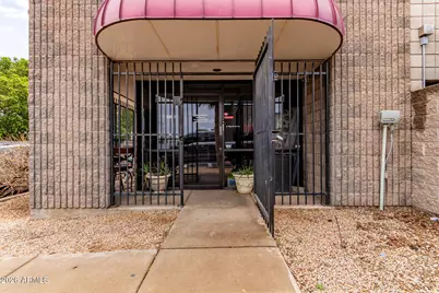 6016 N 57th Avenue, Glendale, AZ 85301 - Photo 4