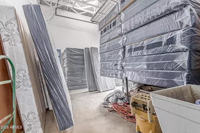 6016 N 57th Avenue, Glendale, AZ 85301 - Photo 12