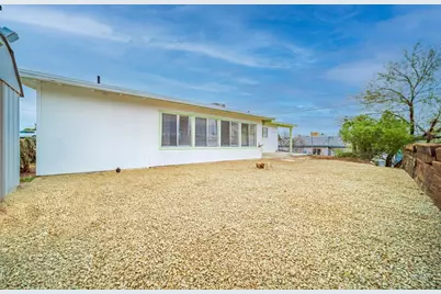 570 Yaqui Drive, Wickenburg, AZ  - Photo 38