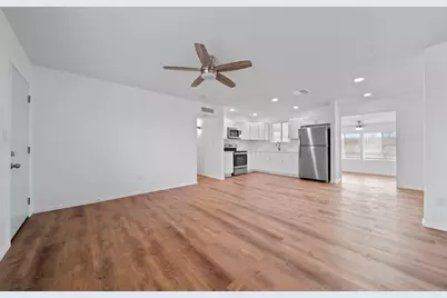 570 Yaqui Drive, Wickenburg, AZ  - Photo 4