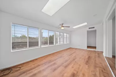 570 Yaqui Drive, Wickenburg, AZ  - Photo 6