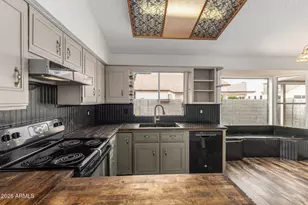 8759 W St John Rd, Peoria, AZ 85382 - Photo 10