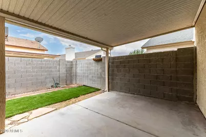 8759 W Saint John Road, Peoria, AZ 85382 - Photo 22