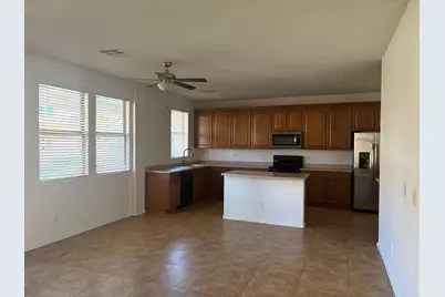 7628 W Spur Drive, Peoria, AZ 85383 - Photo 6