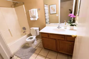 10326 W Missouri Ave, Glendale, AZ 85307 - Photo 6