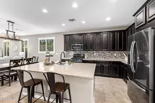 14465 W Wethersfield Rd, Surprise, AZ 85379 - Photo 12