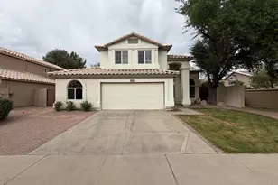 902 S Surfside Dr, Gilbert, AZ 85233 - Photo 1