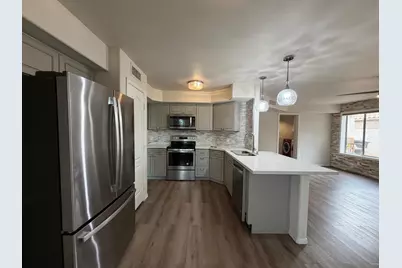 902 S Surfside Drive, Gilbert, AZ 85233 - Photo 12