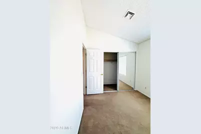 1601 N Saba Street #302, Chandler, AZ 85225 - Photo 8