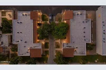 8842 N 8th Street #207, Phoenix, AZ 85020 - Photo 2