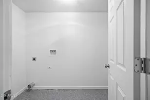 3620 E Ludlow Dr, Phoenix, AZ 85032 - Photo 32