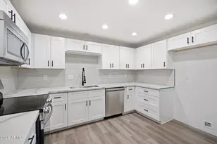 3620 E Ludlow Dr, Phoenix, AZ 85032 - Photo 12