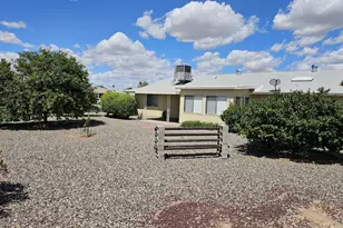 9859 W Emberwood Dr, Sun City, AZ 85351 - Photo 14