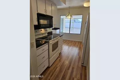 9859 W Emberwood Drive, Sun City, AZ 85351 - Photo 8