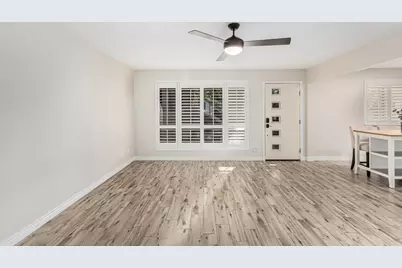 5226 N 20th Street #Unit C5, Phoenix, AZ 85016 - Photo 6