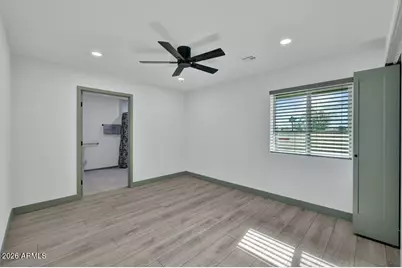 11093 W Frontier Drive, Sun City, AZ 85351 - Photo 6