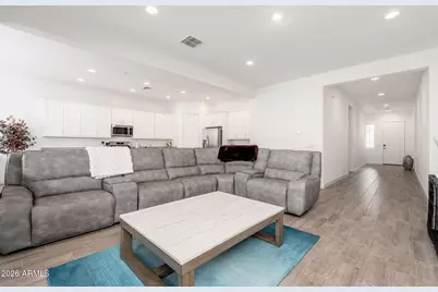 3272 W Peak View Road, Phoenix, AZ 85083 - Photo 4