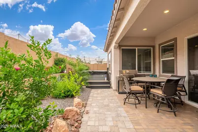 3272 W Peak View Road, Phoenix, AZ 85083 - Photo 36