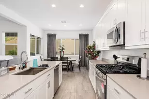 3272 W Peak View Rd, Phoenix, AZ 85083 - Photo 8