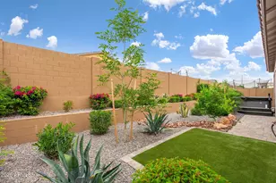 3272 W Peak View Rd, Phoenix, AZ 85083 - Photo 32