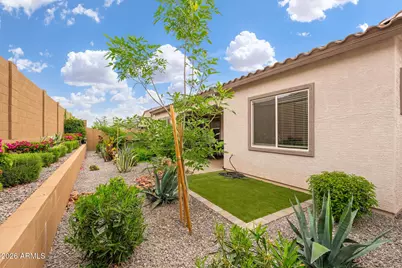 3272 W Peak View Road, Phoenix, AZ 85083 - Photo 38