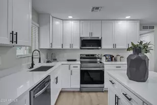1033 W Rio Salado Pkwy, Mesa, AZ 85201 - Photo 8
