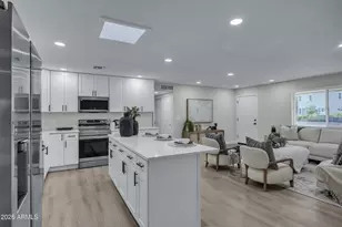 1033 W Rio Salado Pkwy, Mesa, AZ 85201 - Photo 10